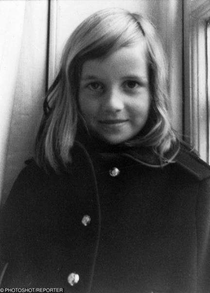 Архивные детские фотографии принцессы Дианы (11 шт)